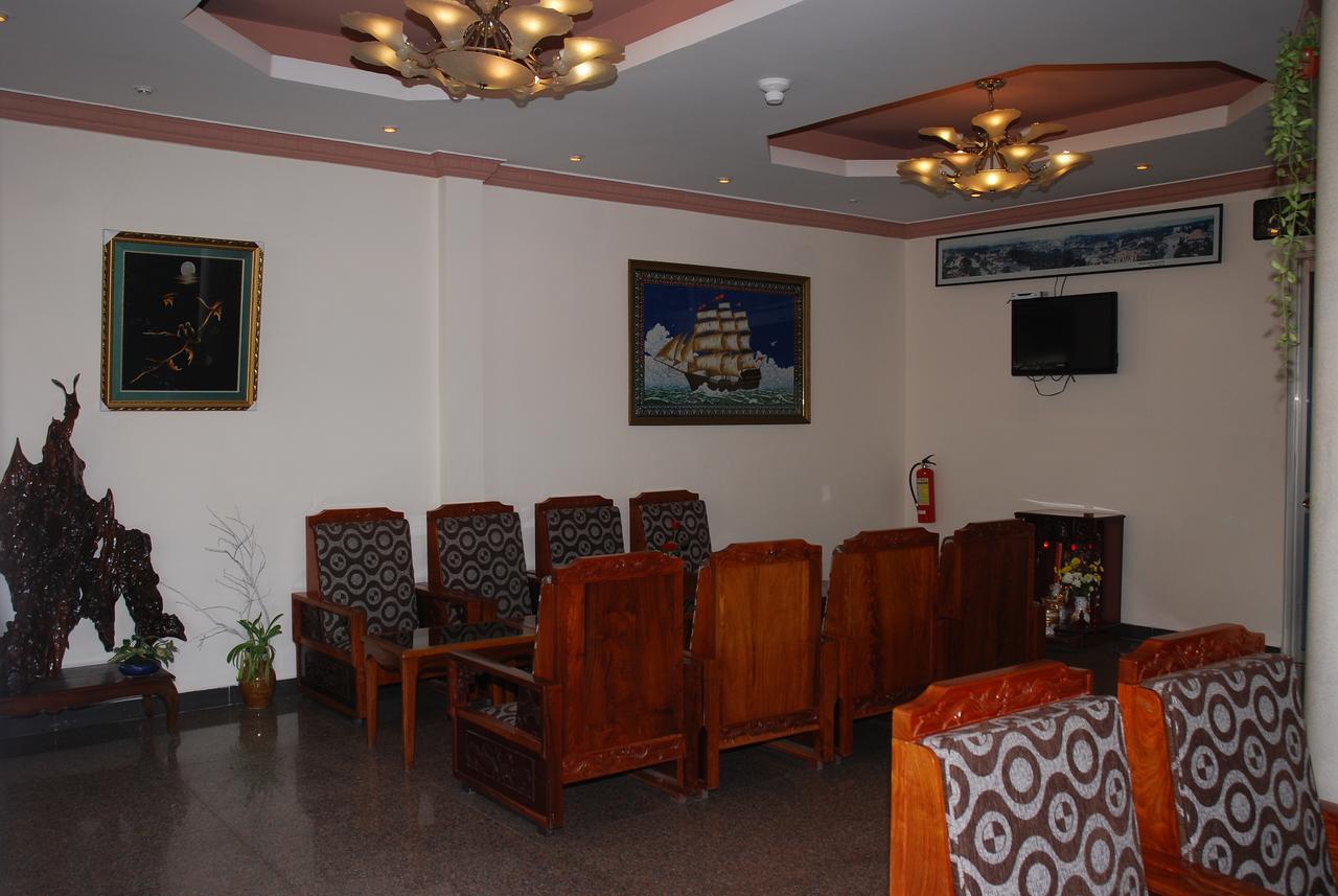A Dong Hotel Dalat Eksteriør bilde